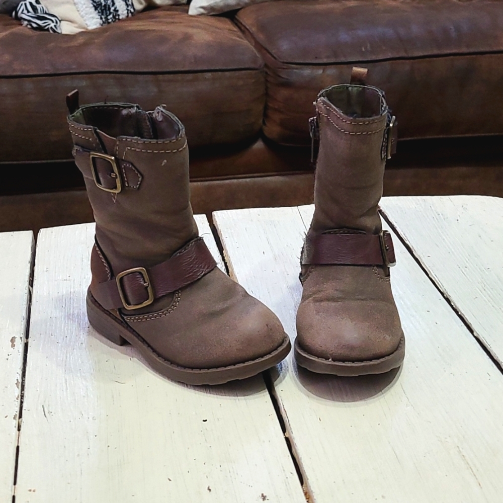 NWOT Carter's toddler girl boots